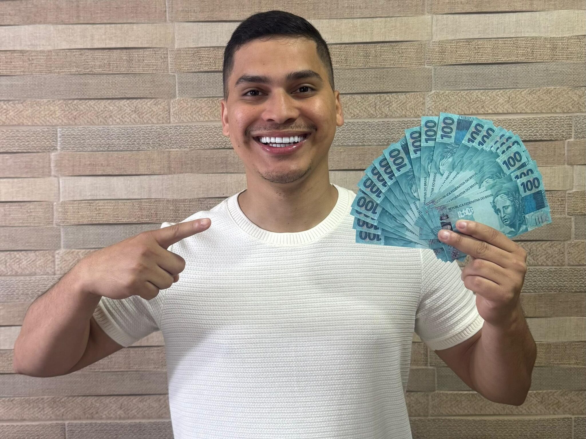 Participe do Sorteio de R$ 2.000 em Compras com o Feehzero